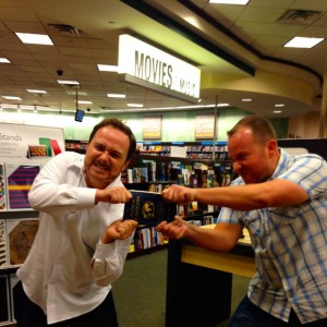 Book Battle with Benny Lewis